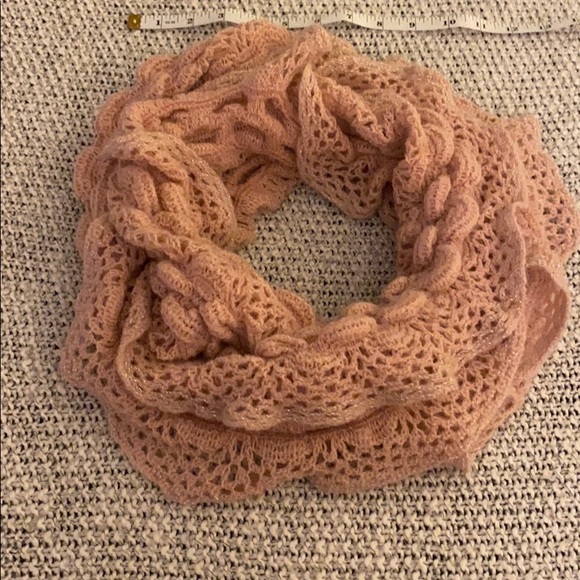 Accessories - Pink Circle Knit Scarf